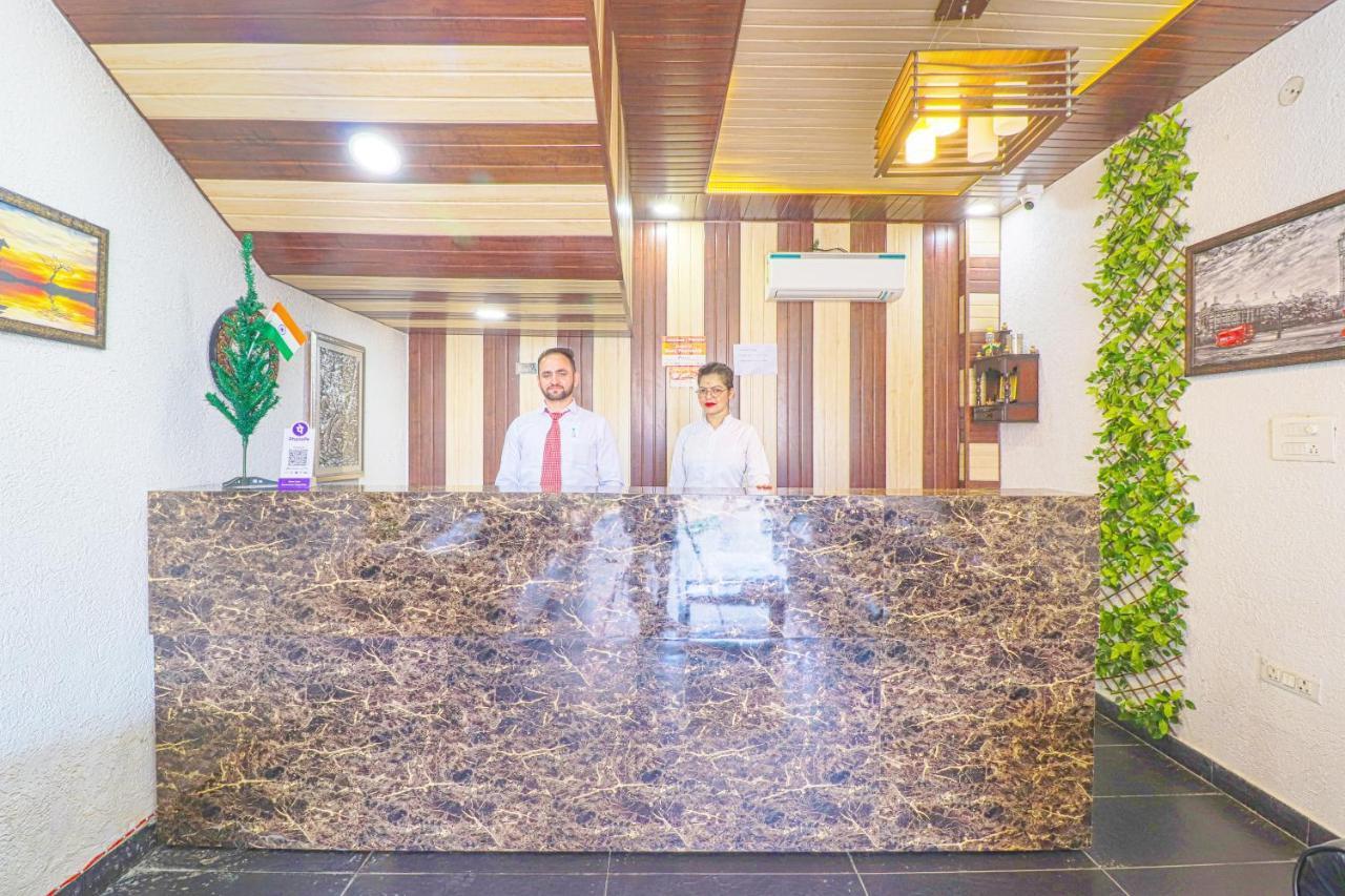 The Glory Hotel Дехрадун Экстерьер фото