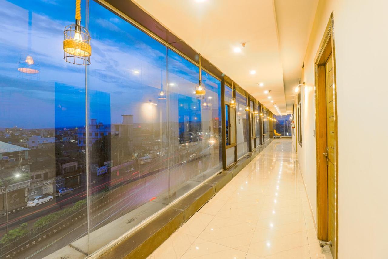 The Glory Hotel Дехрадун Экстерьер фото