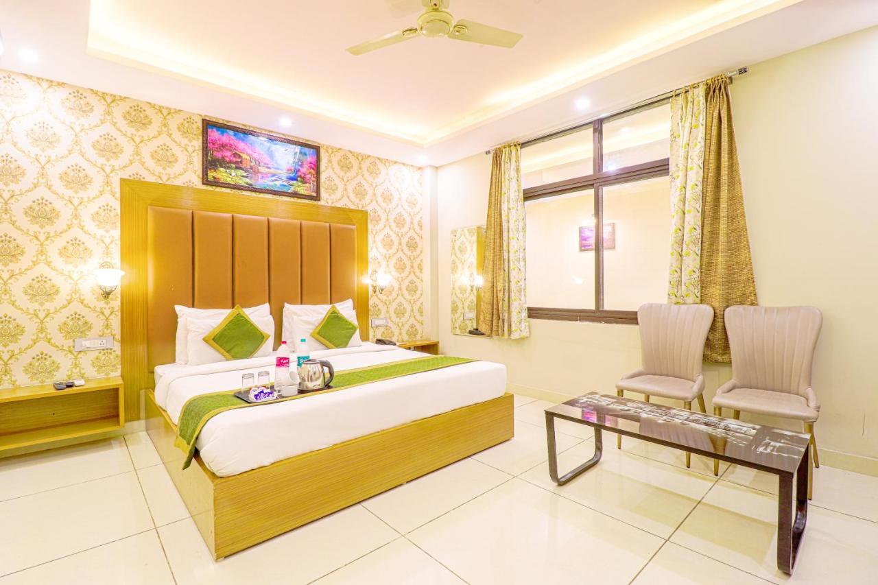 The Glory Hotel Дехрадун Экстерьер фото